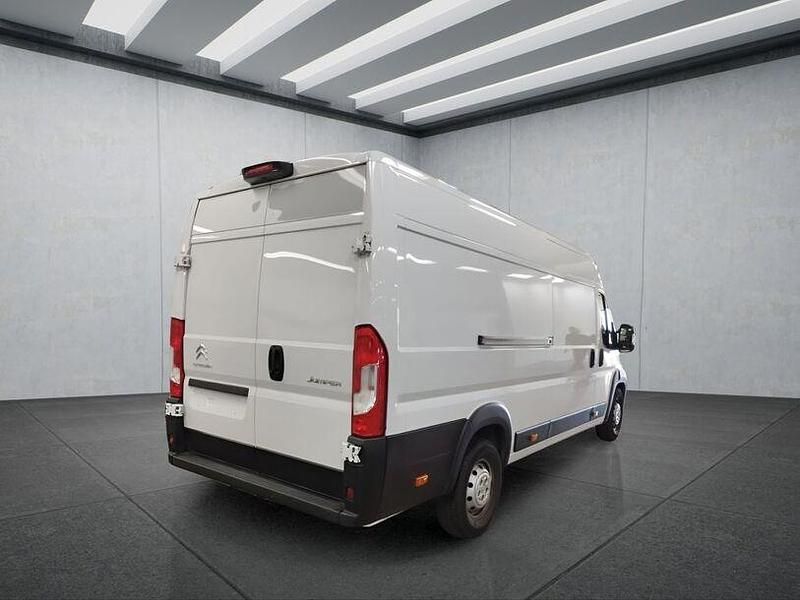 Second-hand Citroën Jumper 165 CP (121 kW) 2024 Alb Monovolum