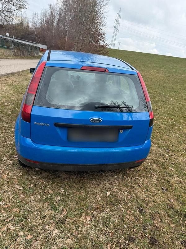 Gebraucht Ford Fiesta 60 PS (44 kW) 2002 Blau Kleinwagen