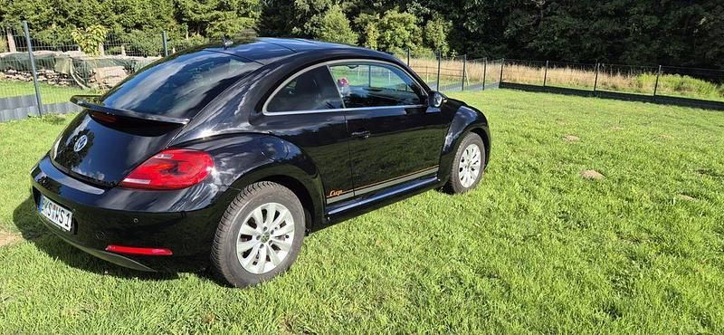 Gebraucht VW Beetle Cup 105 PS (77 kW) 2014 Schwarz Kleinwagen