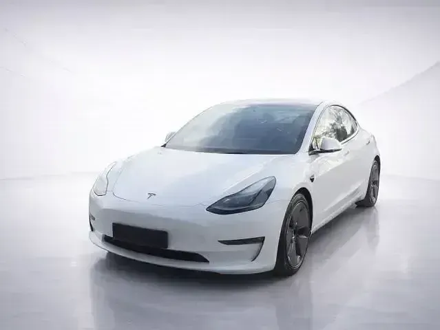 Usado Tesla Model 3 366 kW (498 CV) 2022 Blanco Berlina