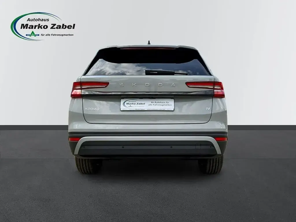 Neu Skoda Kodiaq 204 PS (150 kW) 2026 Steelgrau SUV
