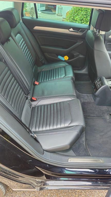 Gebraucht VW Passat 239 PS (175 kW) 2015 Schwarz Limousine