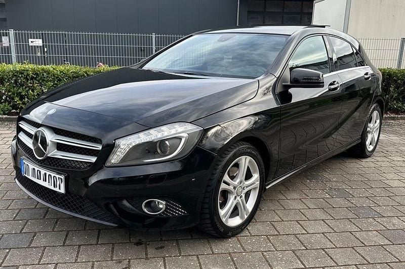 Gebraucht Mercedes A220 170 PS (125 kW) 2015 Schwarz Limousine