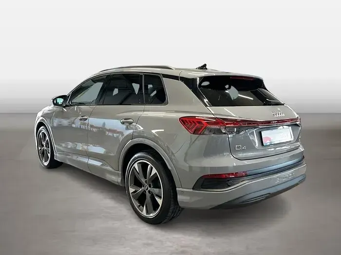 Gebraucht Audi Q4 e-tron Ambiente 210 kW (286 PS) 2025 Kieselgrau SUV