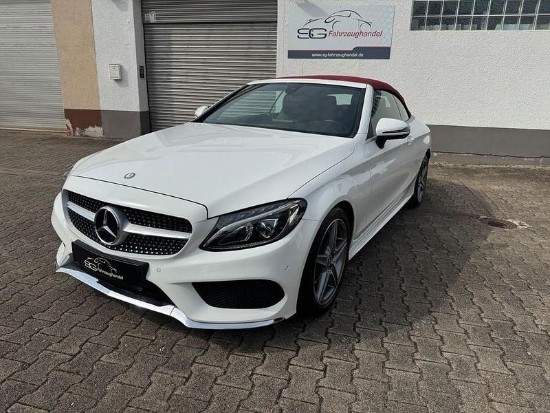 Gebraucht Mercedes C180 AMG line 156 PS (114 kW) 2017 Weiß Cabrio