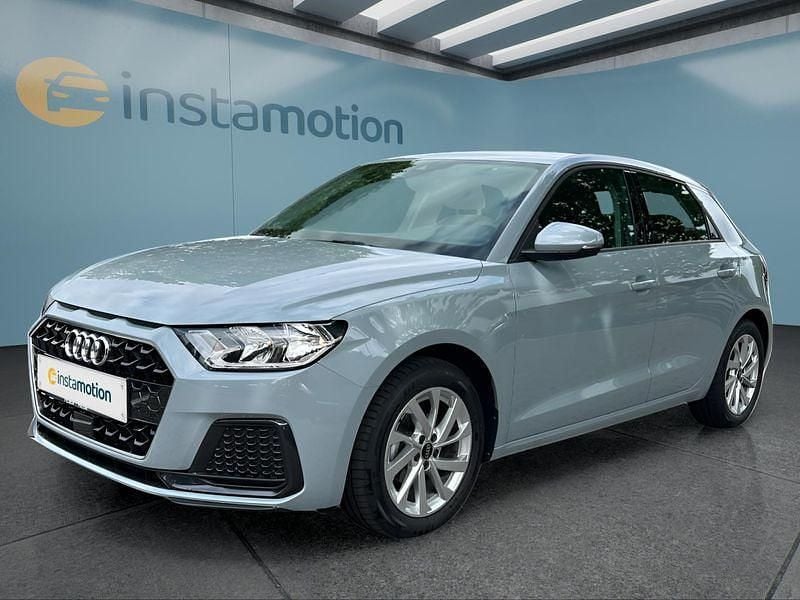 Grau Gebraucht 2024 Audi A1 Sportback Kleinwagen | 22.999 € (Fairer Preis) - Bild 1/4
