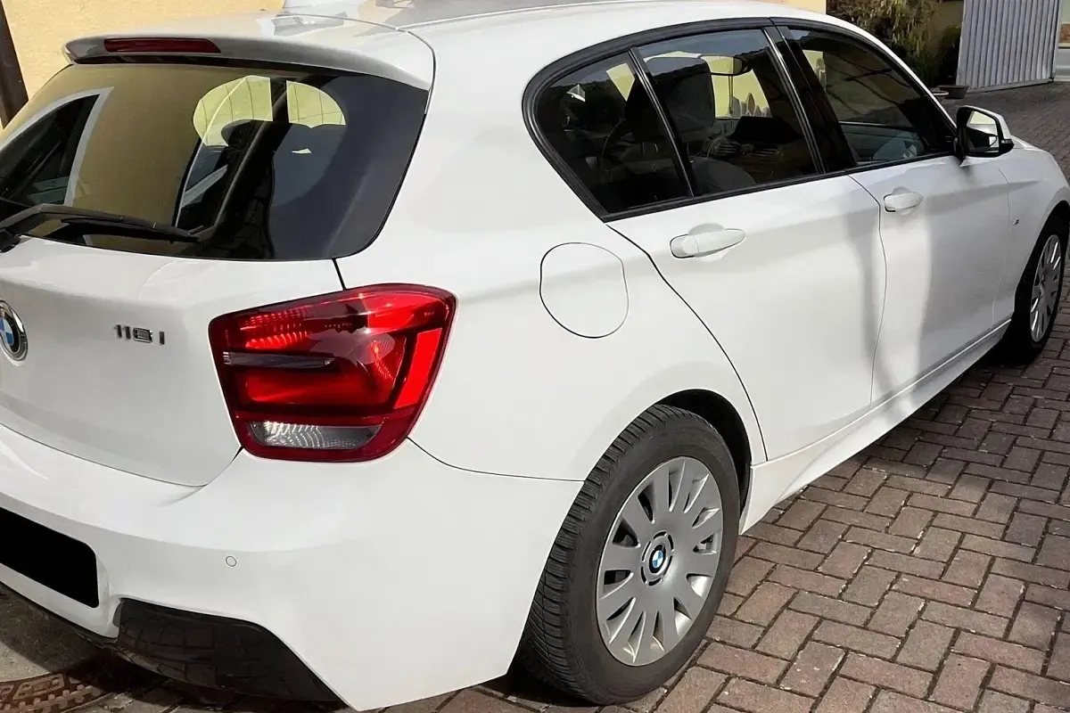 Gebraucht BMW 116 M Sport 136 PS (100 kW) 2014 Weiß Kleinwagen