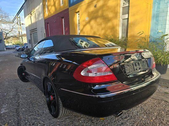 Gebraucht Mercedes CLK320 218 PS (160 kW) 2004 Schwarz Cabrio