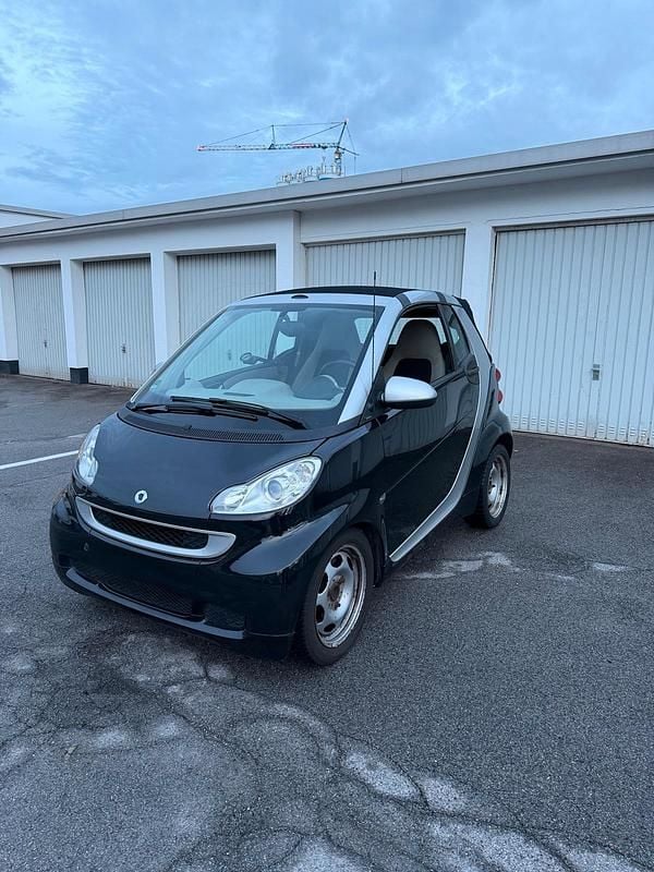 Schwarz Gebraucht 2010 Smart ForTwo Cabrio Cabrio | 5.199 € (Fairer Preis) - Bild 1/4