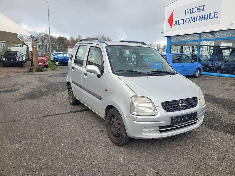 Gebraucht Opel Agila 75 PS (55 kW) 2001 Silber Van / Kleinbus