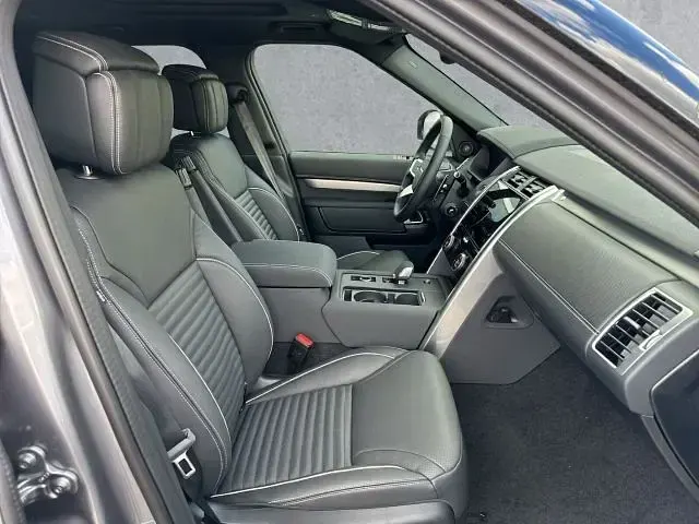 Gebraucht Land Rover Discovery 5 HSE Dynamic 300 PS (220 kW) 2024 SUV
