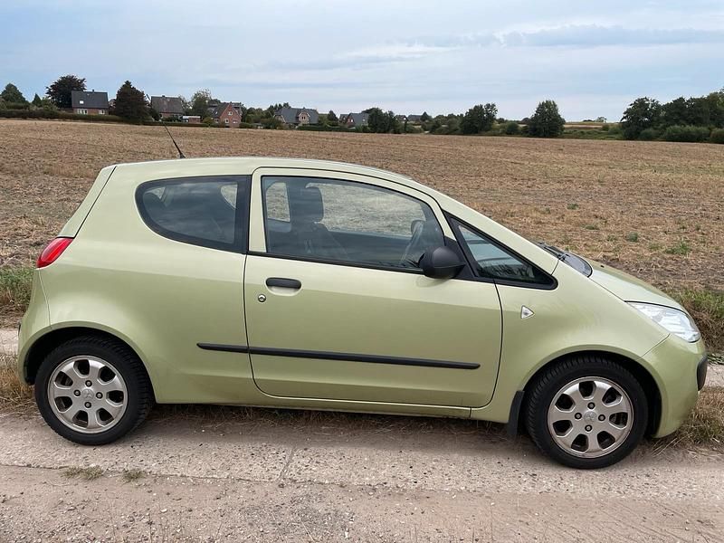 Gebraucht Mitsubishi Colt 75 PS (55 kW) 2006 Grün Kleinwagen