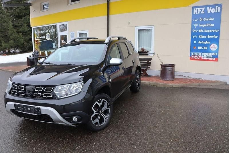 Schwarz Gebraucht 2018 Dacia Duster Prestige SUV | 15.900 € (Etwas zu teuer) - Bild 1/4