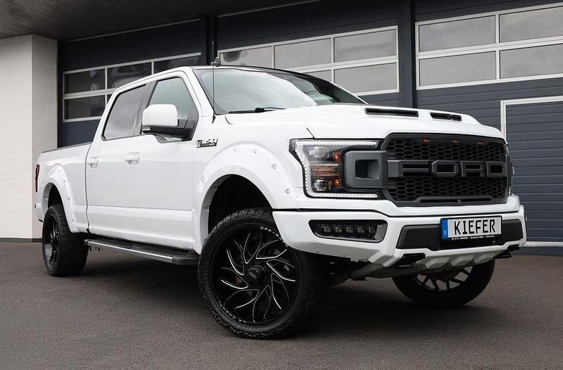Weiß Gebraucht 2020 Ford F-150 Abholung | 42.950 € (Teuer) - Bild 1/4