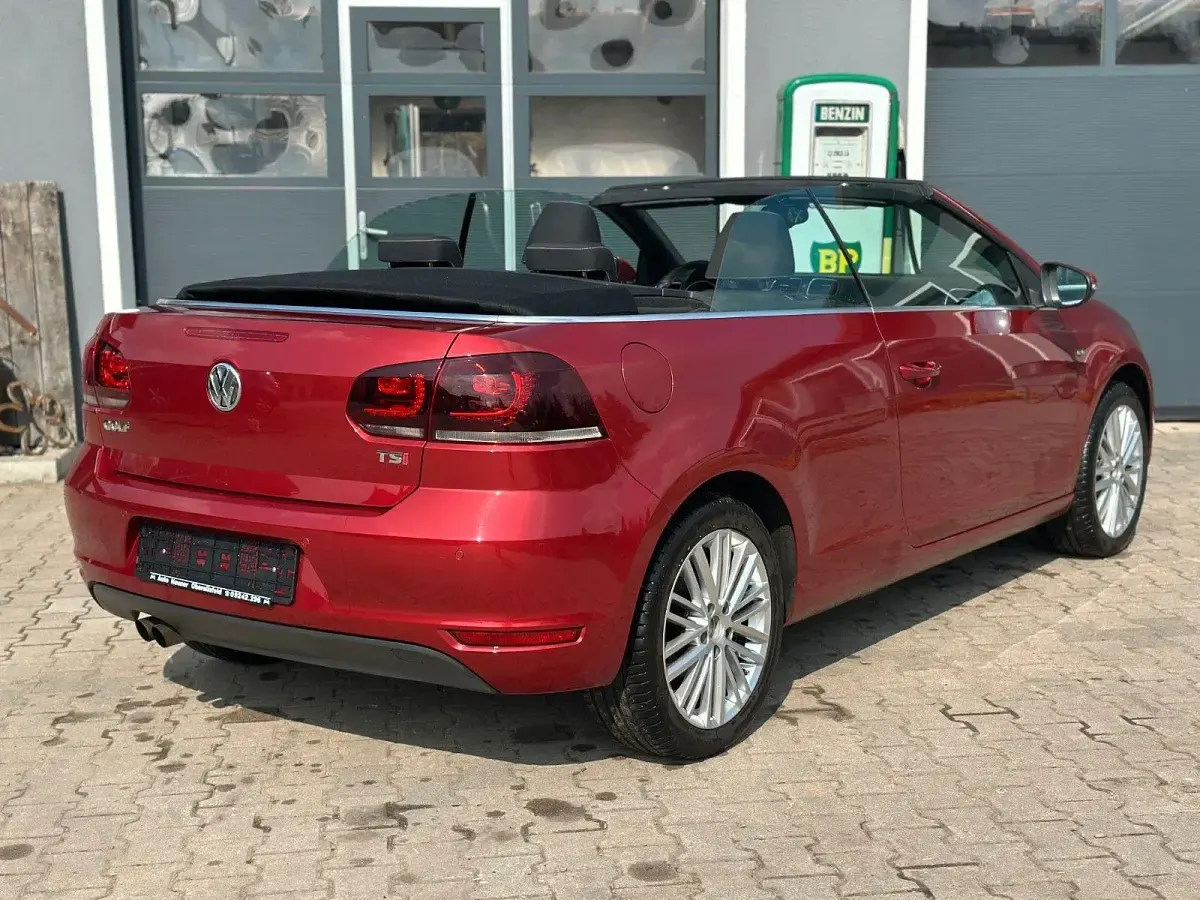 Gebraucht VW Golf Cabriolet Cup 122 PS (89 kW) 2014 Rot Cabrio