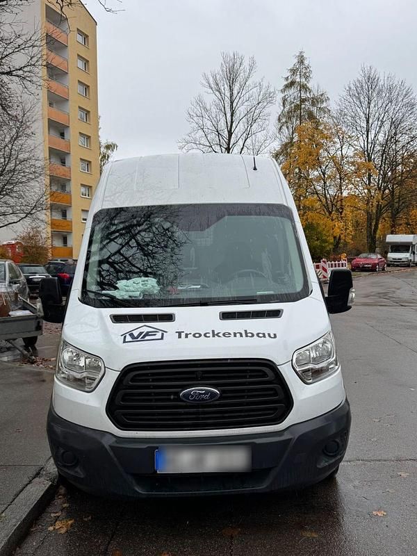 Weiß Gebraucht 2015 Ford Transit Kombi | 10.800 € (Fairer Preis) - Bild 1/4