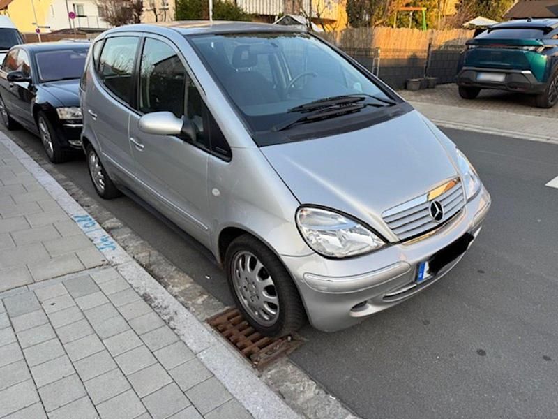 Gebraucht Mercedes A170 95 PS (69 kW) 2003 Silber Limousine