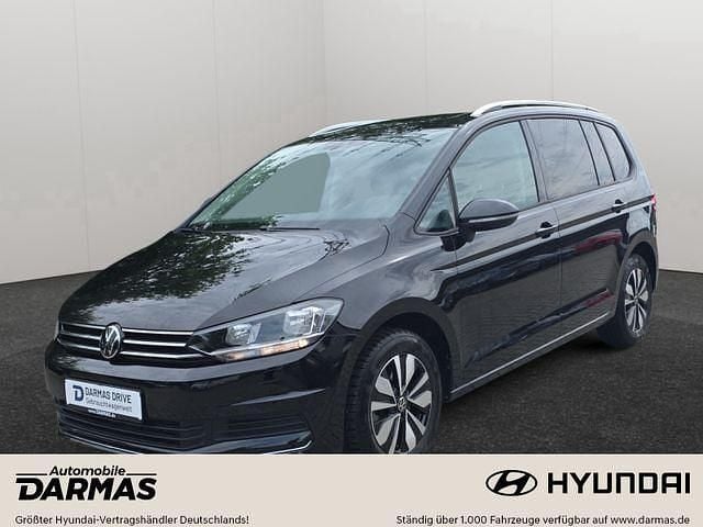 Weiß Gebraucht 2024 VW Touran Goal Van / Kleinbus | 36.990 € (Etwas zu teuer) - Bild 1/4