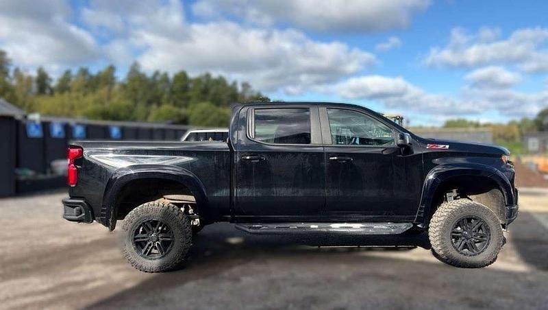 Gebraucht Chevrolet Silverado 360 PS (264 kW) 2019 Schwarz SUV