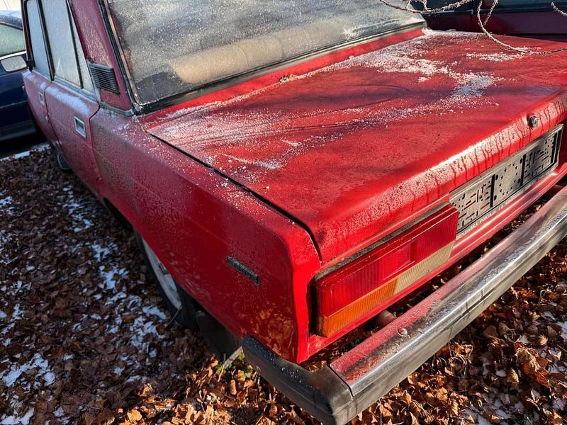 Gebraucht Lada 2107 75 PS (55 kW) 1988 Rot Limousine