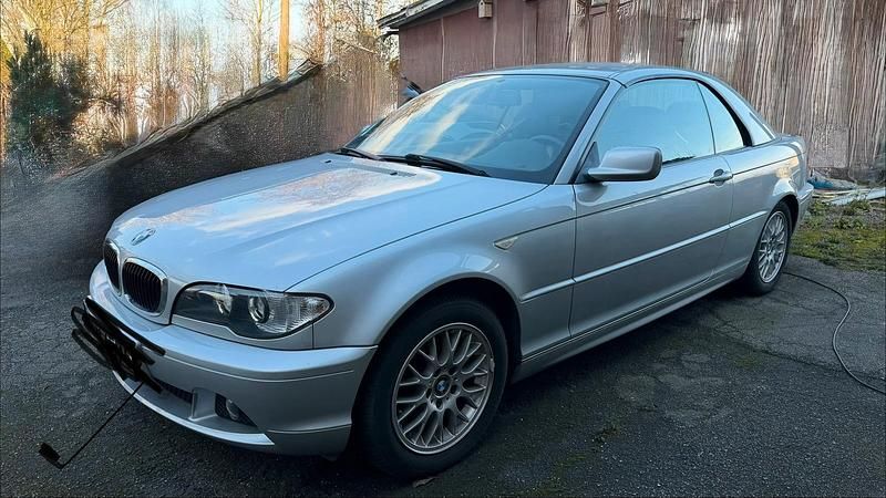 Gebraucht BMW 318 Cabriolet 150 PS (110 kW) 2006 Silber Cabrio