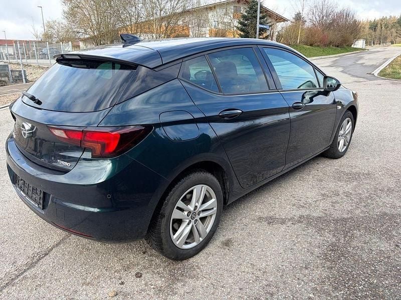 Gebraucht Opel Astra Dynamic 125 PS (91 kW) 2017 Limousine