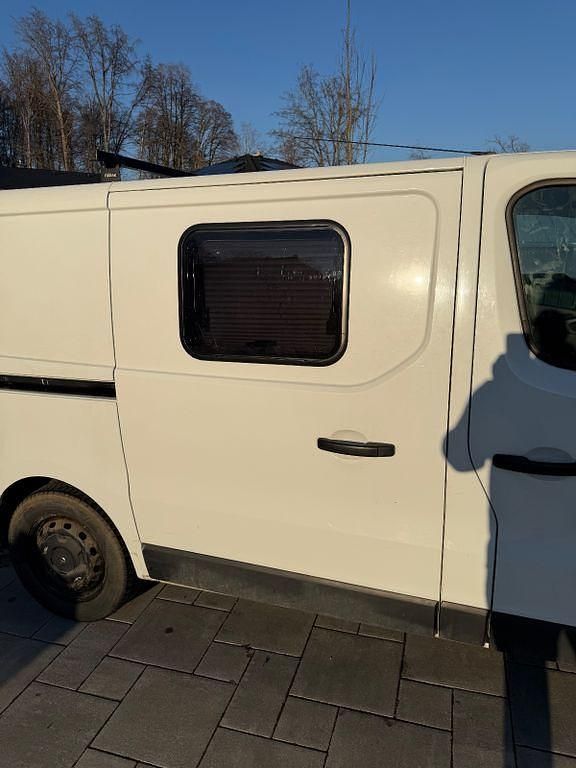Gebraucht Opel Vivaro 90 PS (66 kW) 2015 Weiß Van / Kleinbus