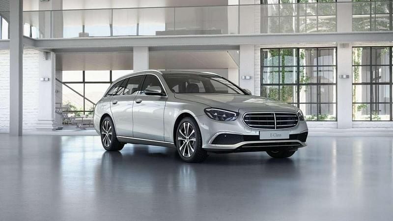 Gebraucht Mercedes E300 Exclusive 211 PS (155 kW) 2022 Mojavesilber Kombi