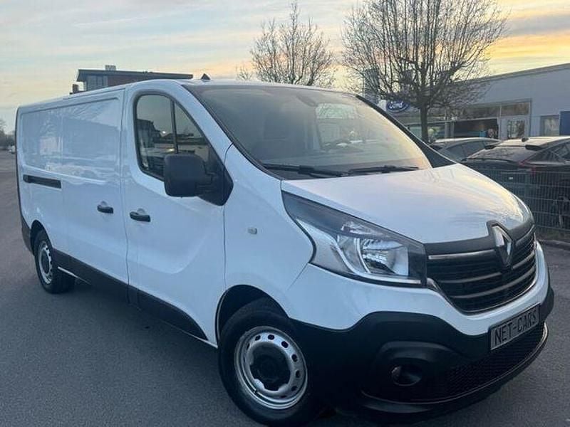 Gebraucht Renault Trafic 120 PS (88 kW) 2021 Weiß Van / Kleinbus