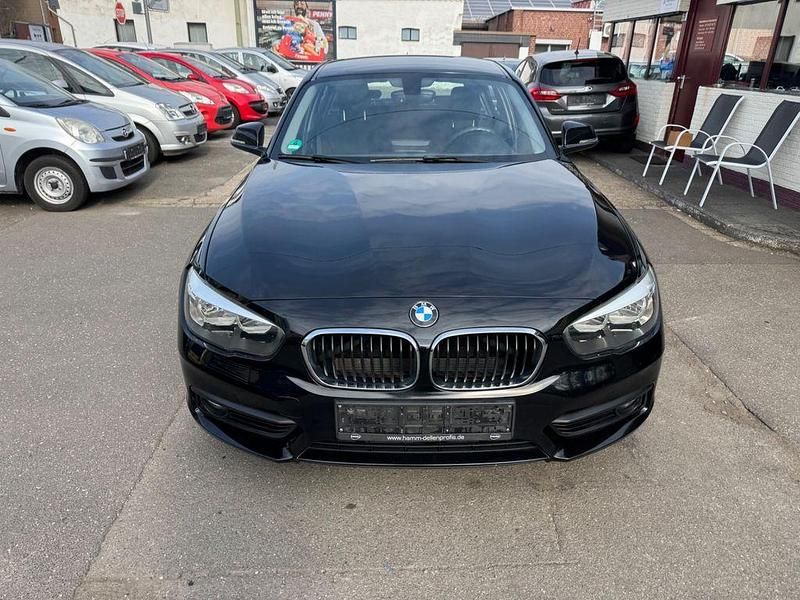 Gebraucht BMW 120 Advantage 184 PS (135 kW) 2018 Schwarz Kleinwagen