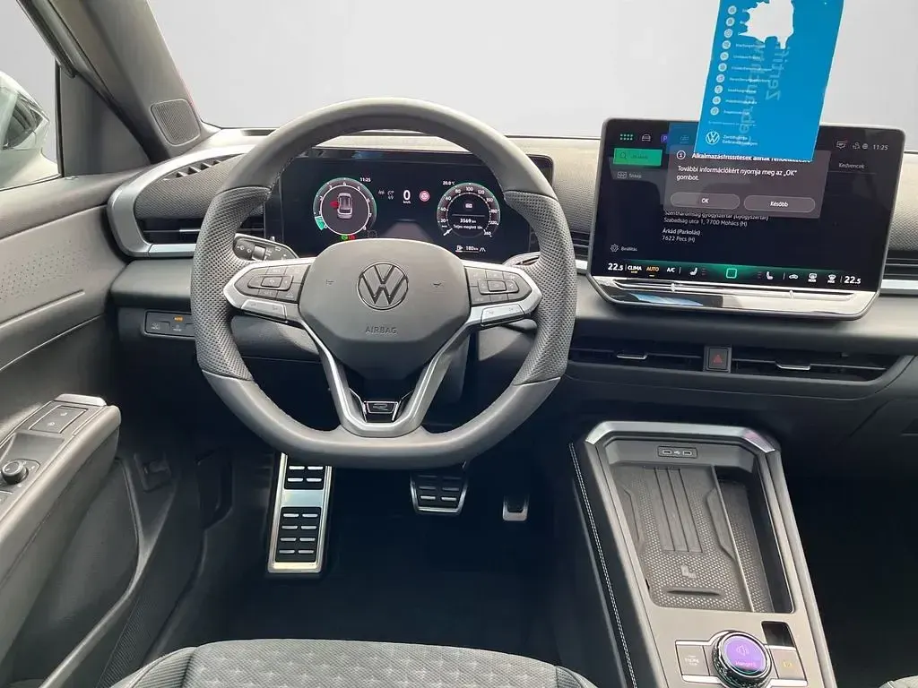 Gebraucht VW T-Roc R-line 150 PS (110 kW) 2026 Pure white SUV