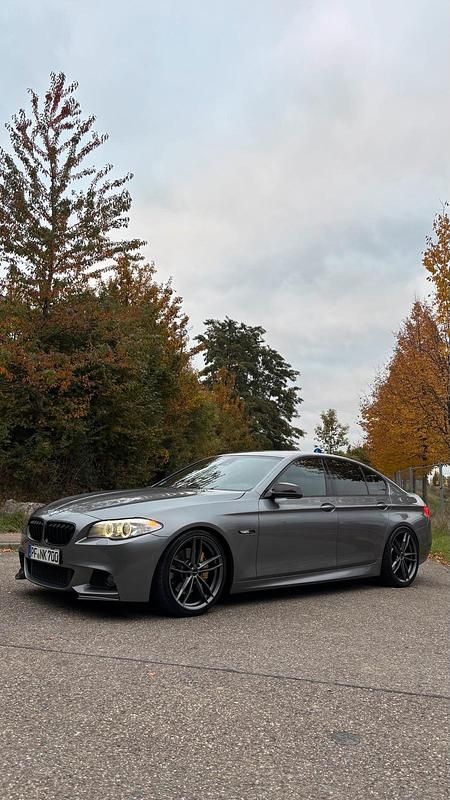 Grau Gebraucht 2011 BMW 535 M Sport Limousine | 20.000 € - Bild 1/4