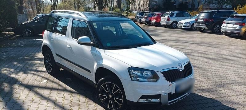 Gebraucht Skoda Yeti Ambition 110 PS (80 kW) 2014 Weiß SUV