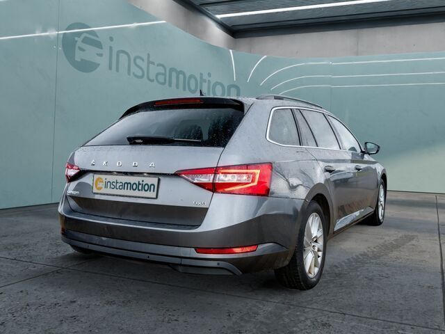 Gebraucht Skoda Superb Ambition 200 PS (147 kW) 2022 Grau Kombi
