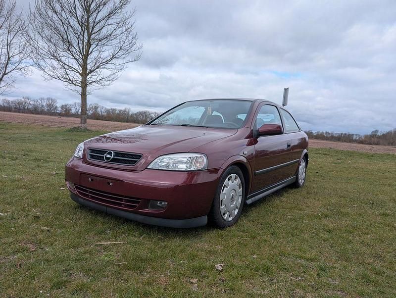 Gebraucht Opel Astra 84 PS (61 kW) 2002 Andere farben Limousine