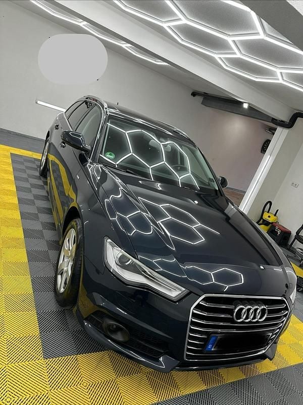 Gebraucht Audi A6 Exclusive 150 PS (110 kW) 2017 Blau Kombi