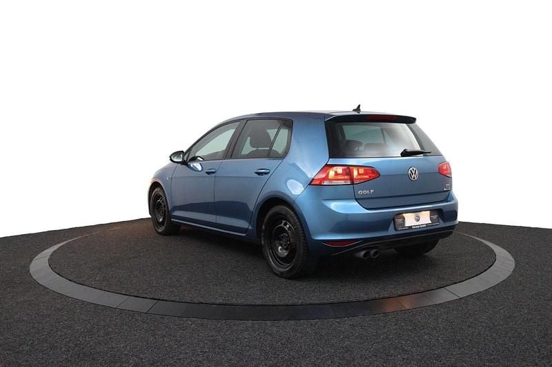 Gebraucht VW Golf VII LOUNGE 125 PS (91 kW) 2015 Blau Kleinwagen