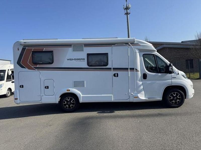 Gebraucht Weinsberg CaraCompact 140 PS (102 kW) 2022 Weiss Van