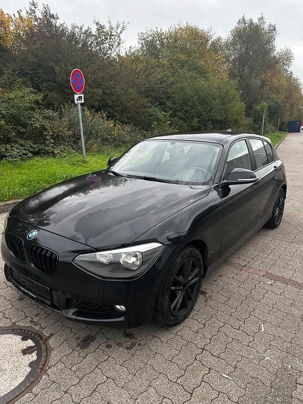Schwarz Gebraucht 2012 BMW 118 Kleinwagen | 4.500 € (Guter Preis) - Bild 1/4