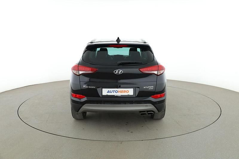 Gebraucht Hyundai Tucson Style 177 PS (130 kW) 2017 Schwarz SUV
