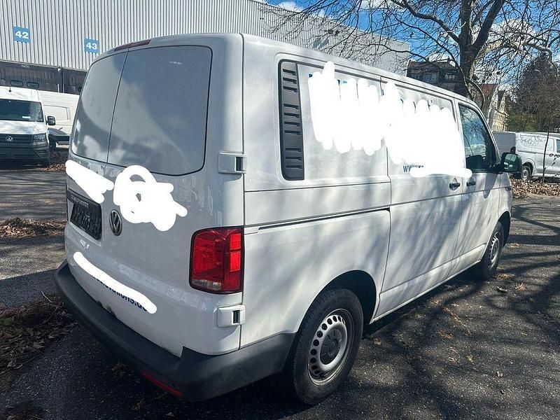 Gebraucht VW Transporter 150 PS (110 kW) 2021 Weiß Van