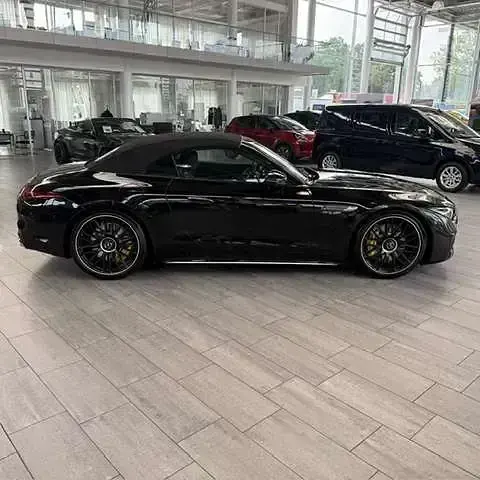 Gebraucht Mercedes SL63 AMG Premium Plus 585 PS (430 kW) 2025 Schwarz Cabrio