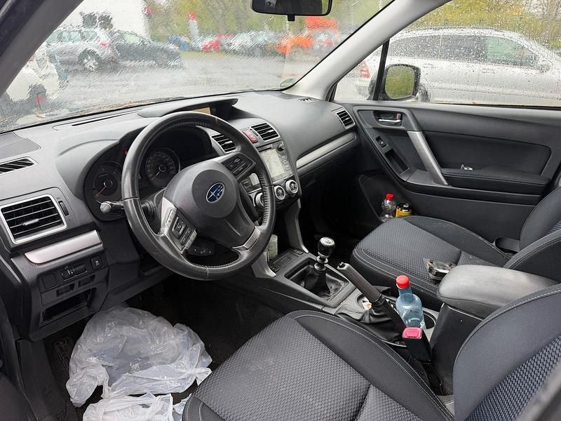 Gebraucht Subaru Forester 147 PS (108 kW) 2016 Schwarz SUV