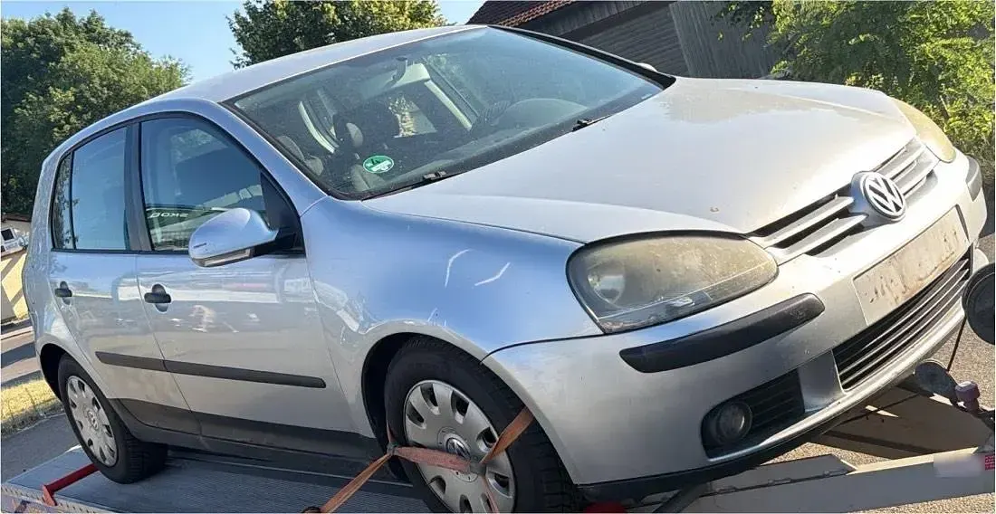 Gebraucht VW Golf IV 105 PS (77 kW) 2004 Silber Limousine