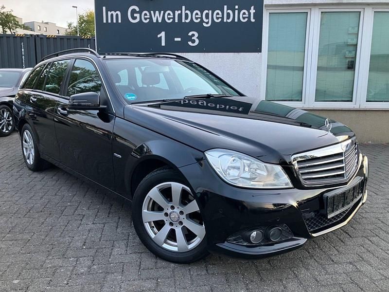 Schwarz Gebraucht 2013 Mercedes C200 Elegance Kombi | 6.400 € (Superpreis) - Bild 1/4