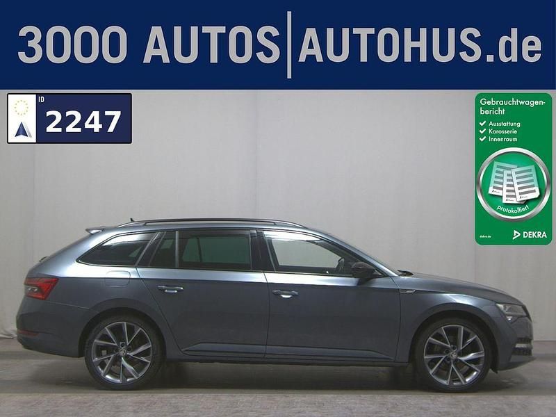 Grau Gebraucht 2021 Skoda Superb SportLine Limousine | 24.480 € (Superpreis) - Bild 1/4