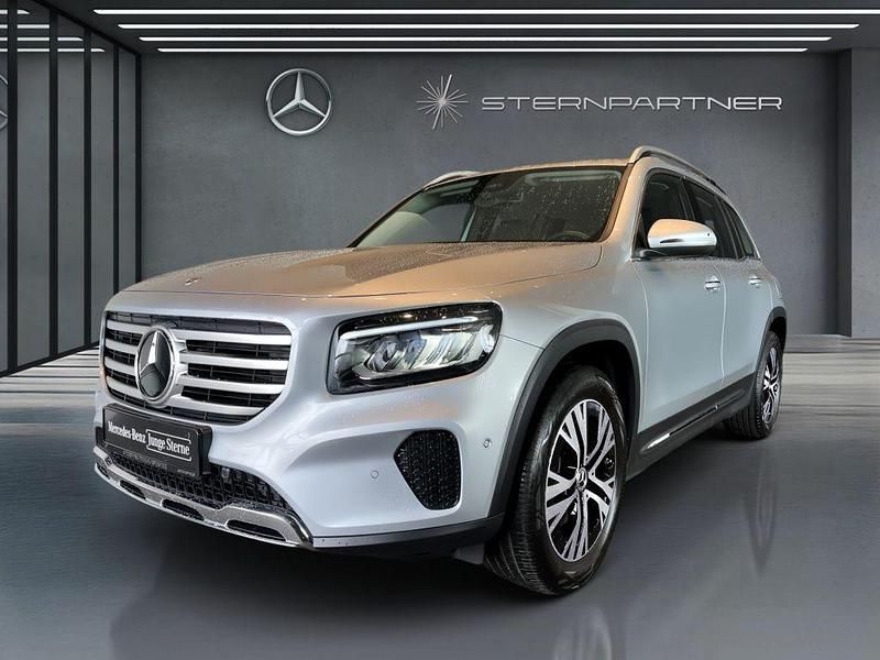 Gebraucht Mercedes GLB220 Progressive 190 PS (139 kW) 2025 Silber SUV