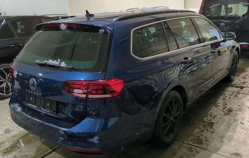 Gebraucht VW Passat Business 200 PS (147 kW) 2021 Blau Limousine