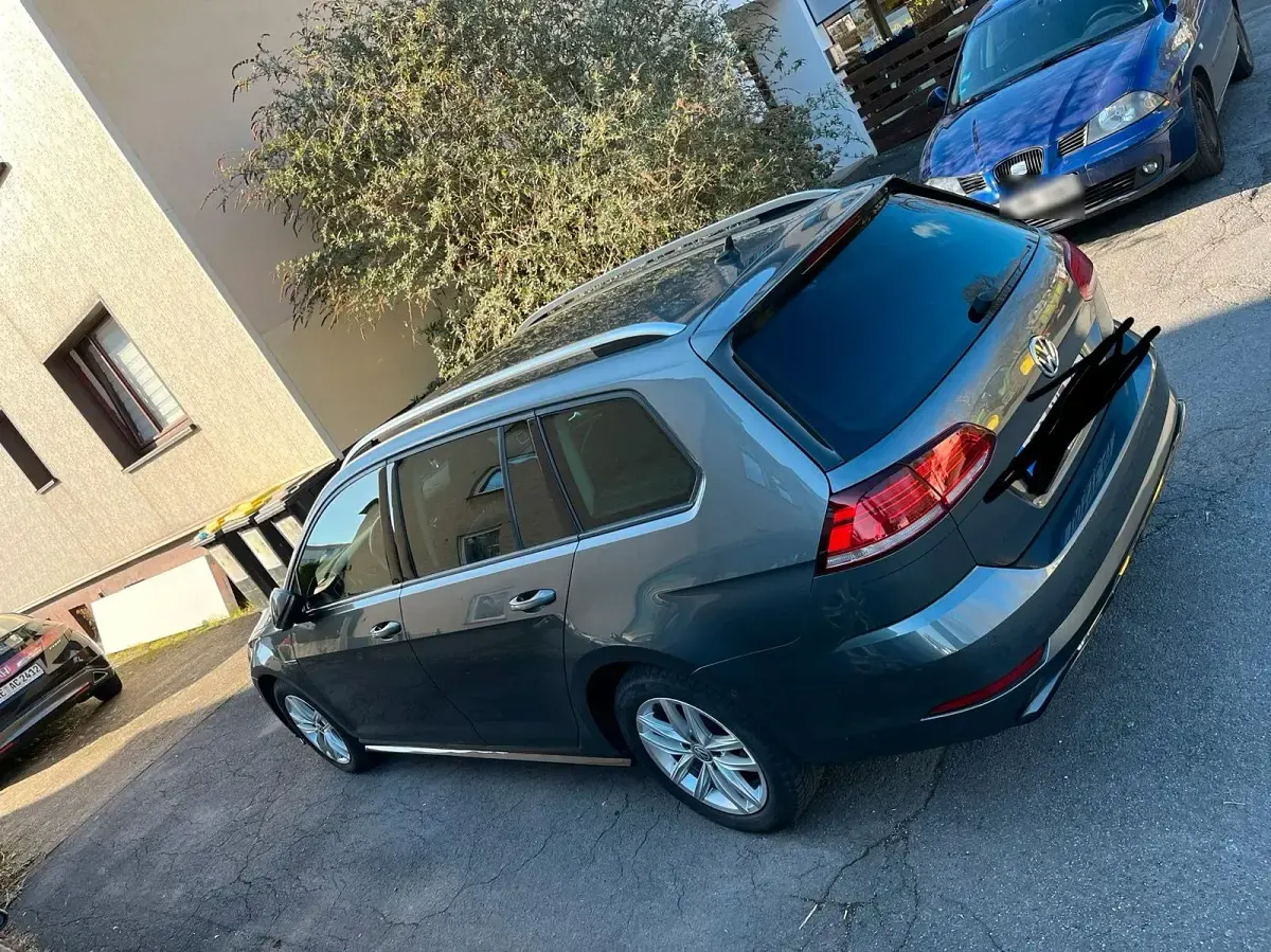 Gebraucht VW Golf VII R-line 2019 Grau Kombi