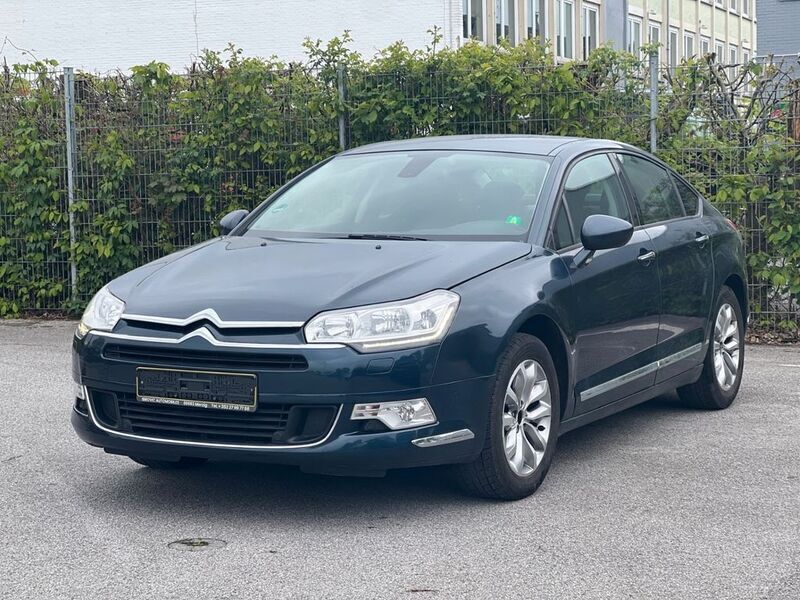 Blau Gebraucht 2013 Citroën C5 Tendance Limousine | 5.300 € (Fairer Preis) - Bild 1/4